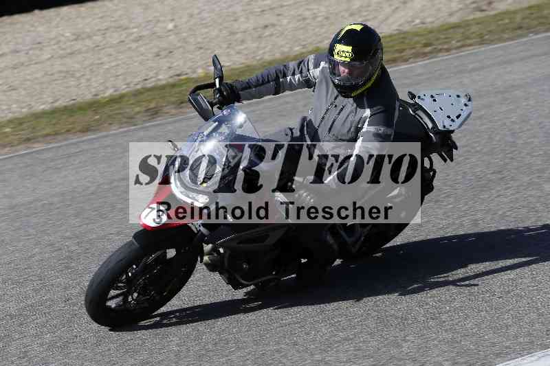 /01 02.04.2026 MAZ ADR/Gruppe gelb Gruppe gruen/73